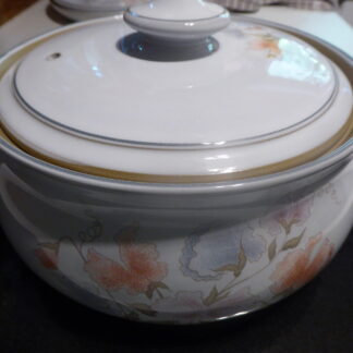 Denby Encore casserole with lid